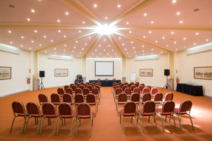 Hotel Vila Galé Ampalius - Meeting Room