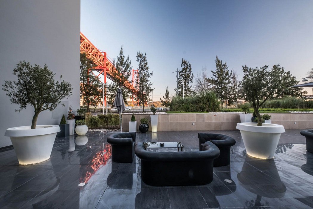 Awards and Certifications 