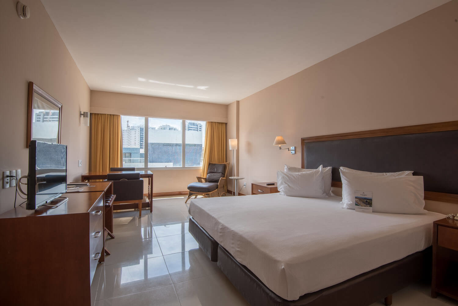 Vila Galé Salvador - Standardzimmer mit Stadtblick 